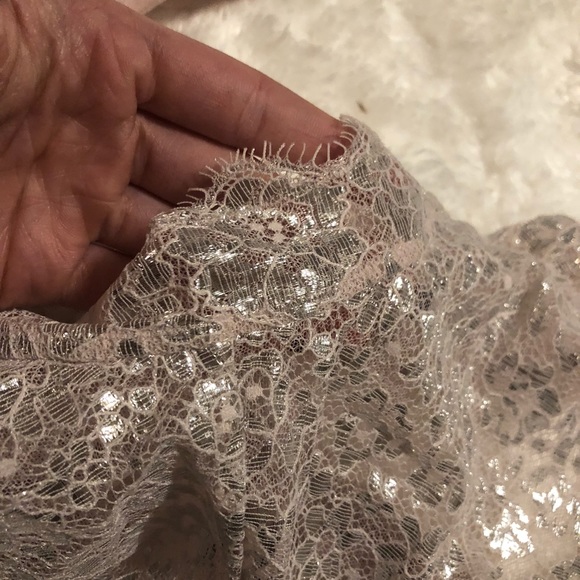 ✨FINAL PRICE✨VS high-neck metallic bra 32DD - Picture 4 of 6